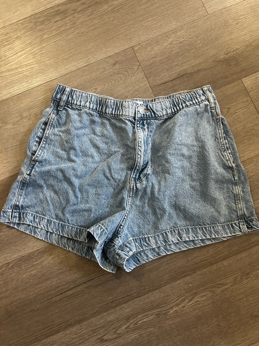 Ardene Light Wash Denim Shorts